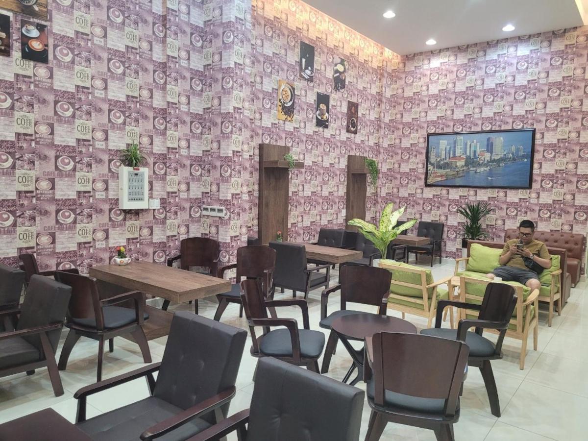 The Victory Airport Hotel Ho Chi Minh-stad Buitenkant foto